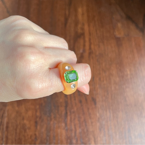 Ring - Picture 3 of 3